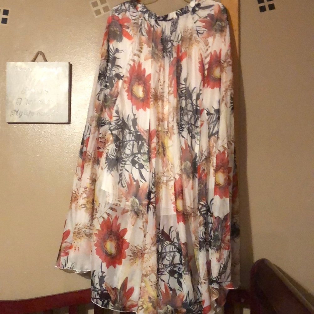 Flowy floral skirt